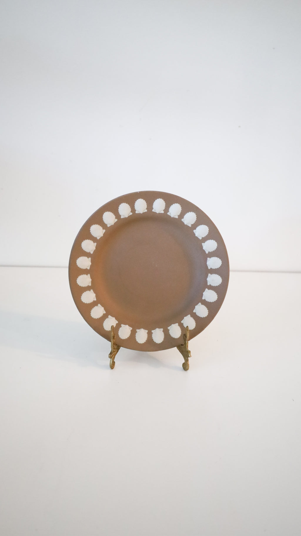 Vintage Wedgwood Taupe Jasperware Shell Plate
