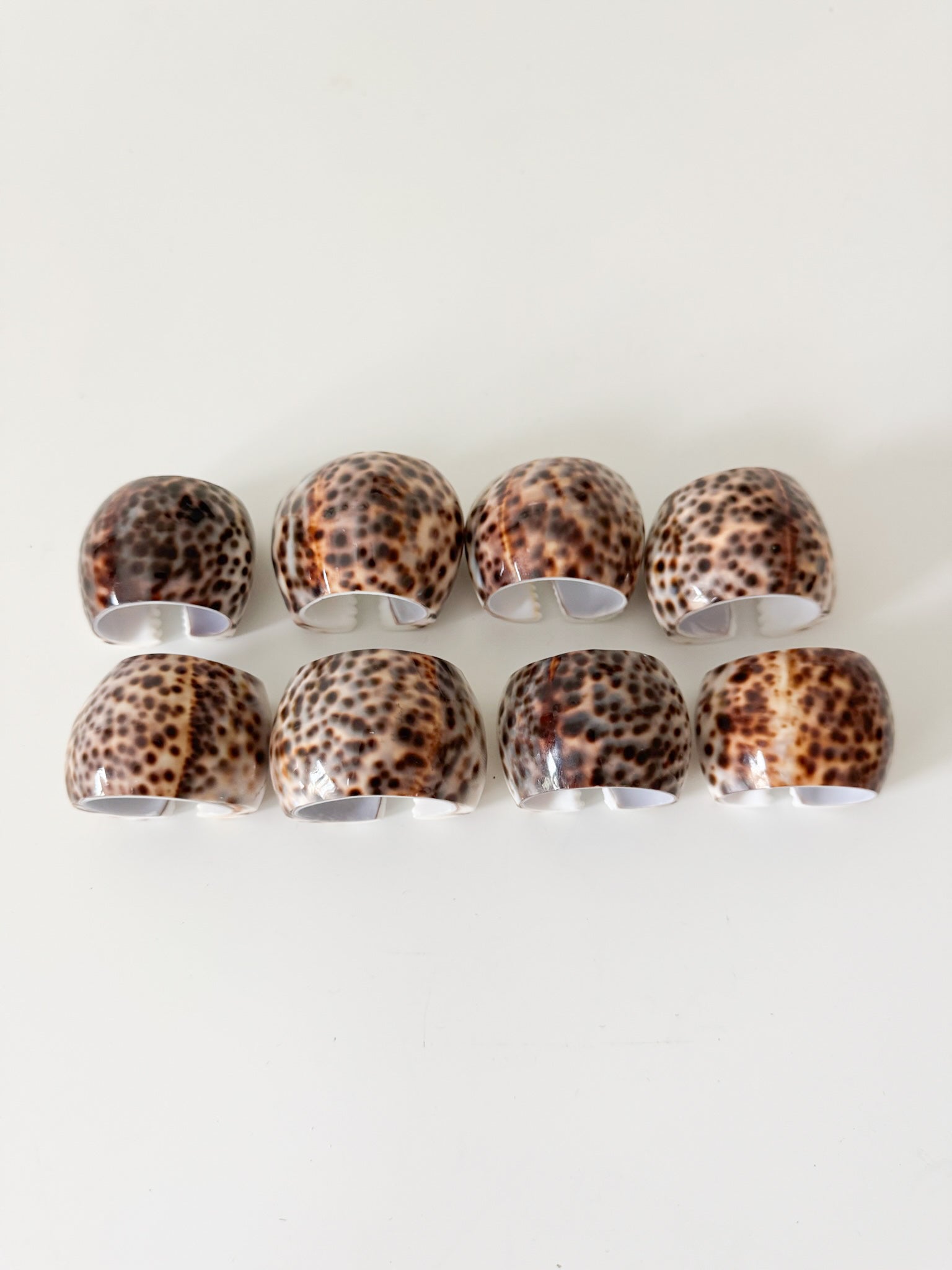 Set of 8 Vintage Tiger Cowrie Shell Napkin Rings