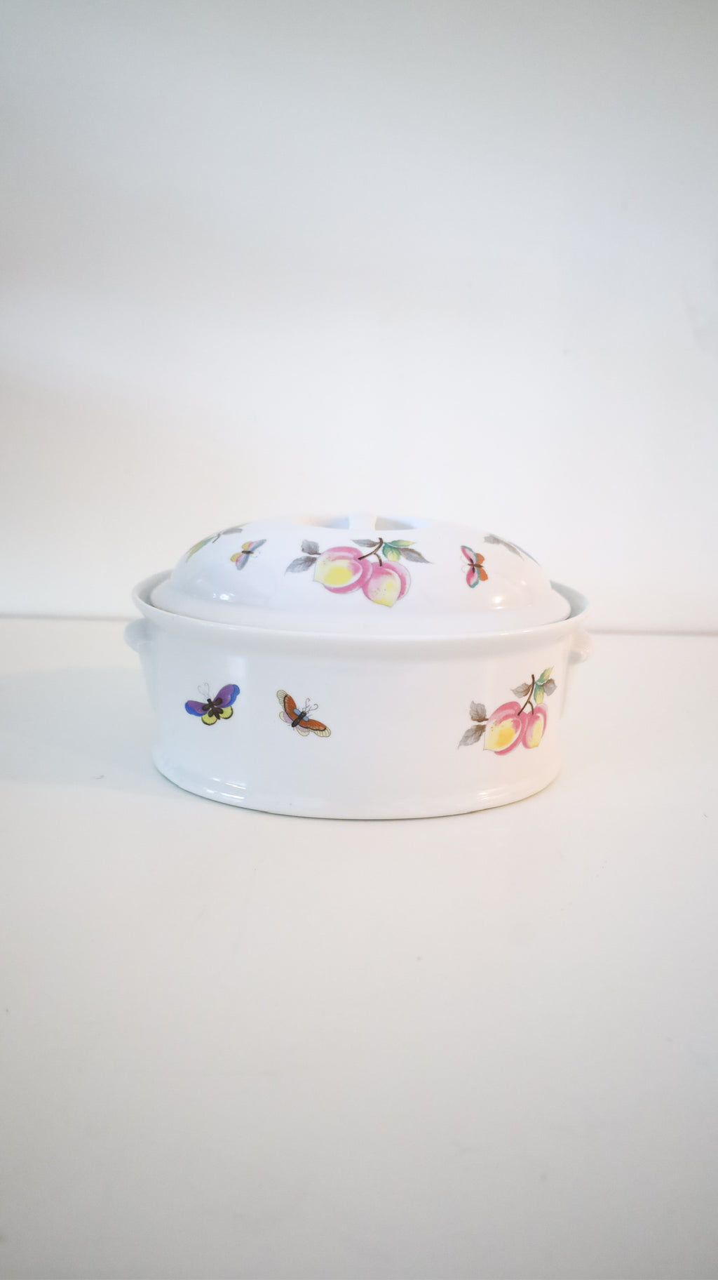 Andrea by Sadek Fruit Oven-to-Table Covered Casserole Dish